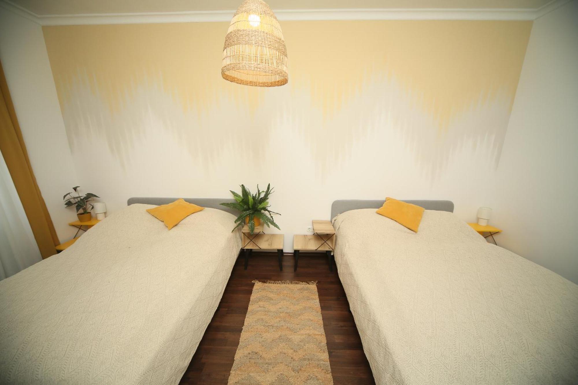 Apartment Enc Downtown