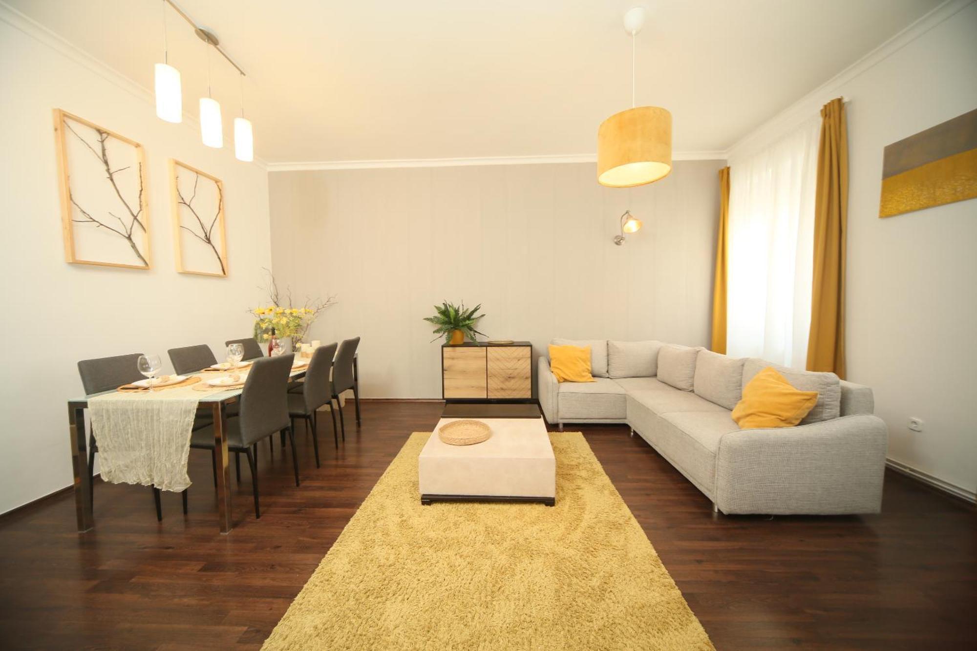 Enc Downtown Apartment *