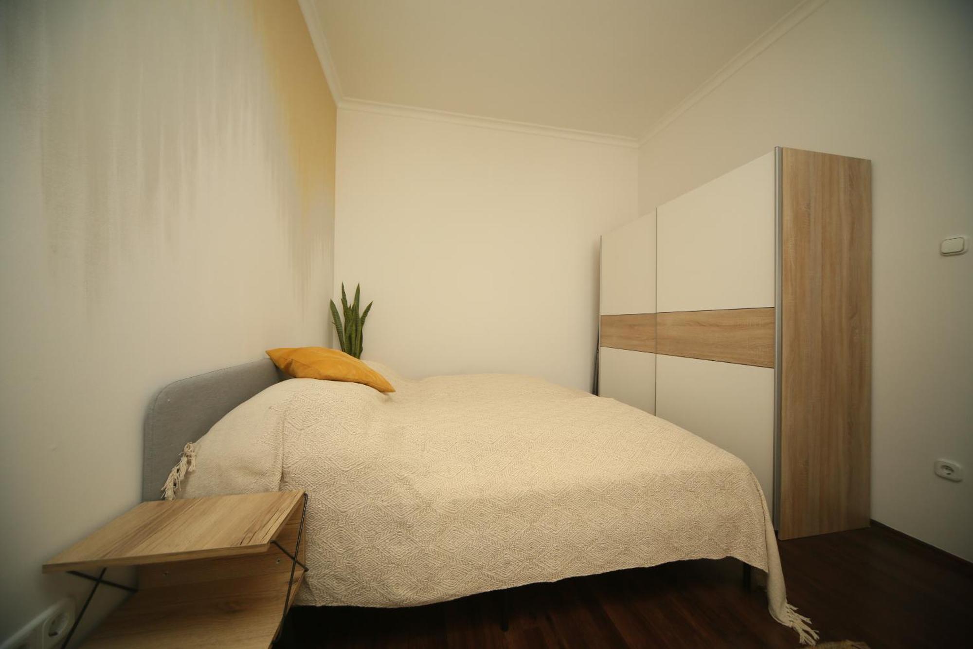 Enc Downtown Apartment *